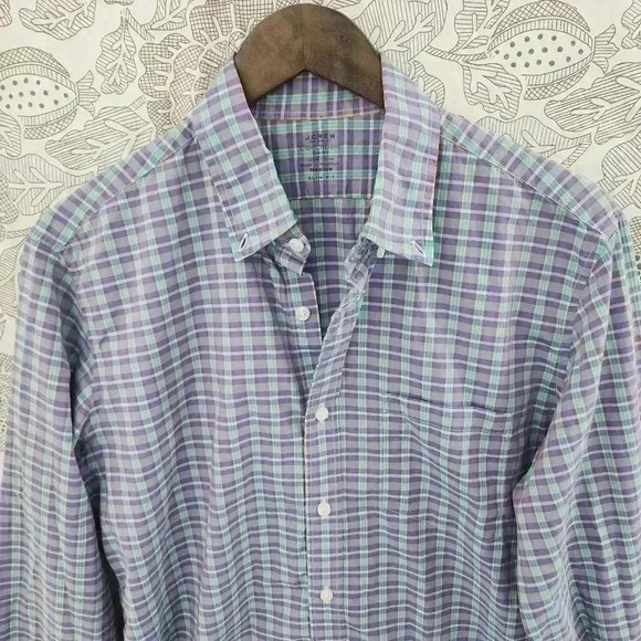J. Crew Slim Fit Light Weight Plaid Button down Long sleeve  Men's Shirt M - Picture 3 of 6